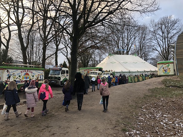 Auf dem Weg ins Zelt